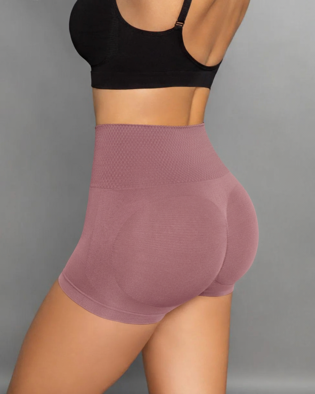 Panty faja levanta cola